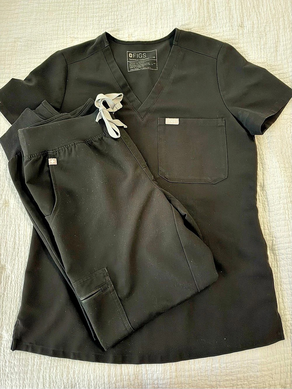 FIGS Scrub Set Black Scrub Set XS Catarina XS petite Zamora